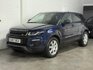 2017 Land Rover Range Rover Evoque 2.0 Td4 Se Tech Auto 4WD Euro 6 (s/s) 5dr in Blue — image 4