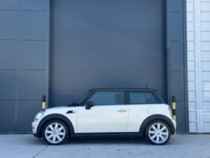 2006 MINI Hatch 1.6 Cooper Euro 4 3dr in White — image 6