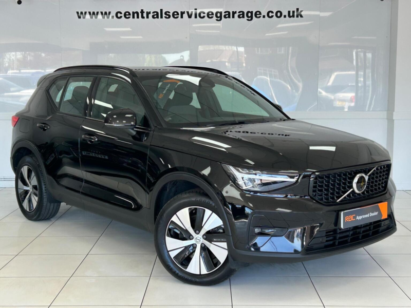 2023 Volvo Xc40 1.5h T4 Recharge 10.7kwh Plus Auto Euro 6 (s/s) 5dr in Black — image 1