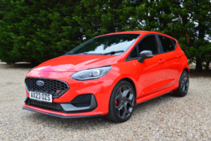 2023 Ford Fiesta 1.5 Fiesta St-3 5 Door 1.5l Ecoboost 200ps Fwd 6-Speed Manual in Red — image 2