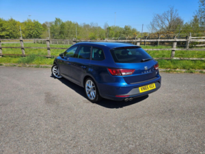 2015 SEAT Leon 2.0 Tdi Fr Sport Tourer Euro 6 (s/s) 5dr in Blue — image 6