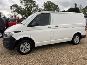 2022 Volkswagen Transporter 2.0 Tdi T28 Startline in White — image 6