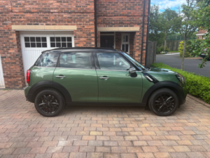 2016 MINI Countryman 1.6 Cooper SUV 5dr Petrol Auto Euro 6 (122 Ps) in Green — image 6