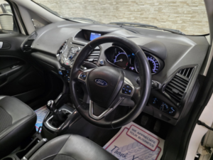 2015 Ford Ecosport 1.5 Tdci Titanium SUV 5dr Diesel Manual 2WD Euro 6 (95 Ps) in Multicolour — image 5