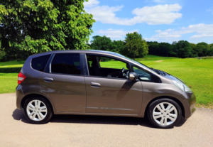 2014 Honda Jazz 1.4 I-Vtec Es Plus in Brown — image 2