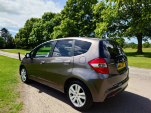 2014 Honda Jazz 1.4 I-Vtec Es Plus in Brown — image 5