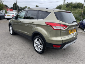 2015 Ford Kuga 2.0 Tdci Titanium X in Green — image 3