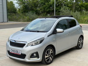 2015 Peugeot 108 1.2 Vti Puretech Allure Top! Euro 5 5dr in Silver — image 3