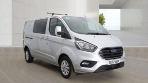 2022 Ford Transit Custom 2.0 320 Ecoblue Limited Crew Van L2 H1 Euro 6 (s/s) 5dr in Silver — image 3