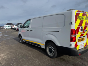 2022 Vauxhall Vivaro 1.5 Turbo D 2900 Dynamic L2 H1 Euro 6 (s/s) 6dr in White — image 6