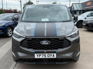 2025 Ford Transit Custom 2.5 320 Duratec 11.8kwh Sport Crew Van Auto Euro 6 5dr in Grey — image 3
