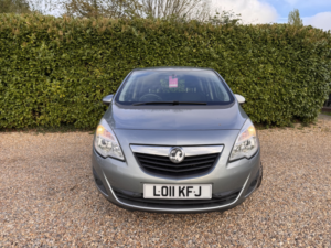 2011 Vauxhall Meriva 1.7 Cdti Exclusiv in Silver — image 3