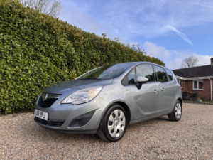 2011 Vauxhall Meriva 1.7 Cdti Exclusiv in Silver — image 5