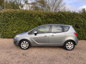 2011 Vauxhall Meriva 1.7 Cdti Exclusiv in Silver — image 6