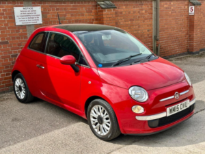 2015 Fiat 500 1.2 Lounge Euro 6 (s/s) 3dr in Red — image 2