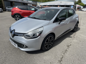 2014 Renault Clio 1.2 Dynamique Medianav 1.2 16v 75 in Silver — image 4