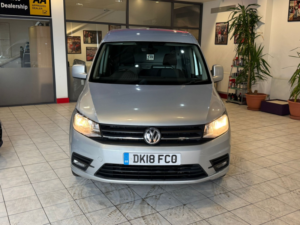 2018 Volkswagen Caddy 2.0 Tdi C20 Bluemotion Tech Highline in Silver — image 3
