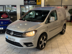 2018 Volkswagen Caddy 2.0 Tdi C20 Bluemotion Tech Highline in Silver — image 4