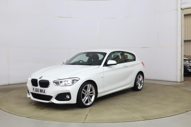 2016 BMW 1 Series 1.5 116d M Sport Auto Euro 6 (s/s) 3dr in White — image 1