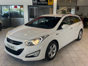 2011 Hyundai I40 1.7 Crdi Blue Drive Style in White — image 4
