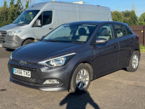 2016 Hyundai I20 1.2 Se Euro 6 5dr in Grey — image 4