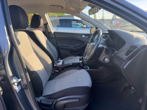 2016 Hyundai I20 1.2 Se Euro 6 5dr in Grey — image 6