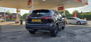 2017 Nissan Qashqai 1.5 Dci N-Connecta in Black — image 3