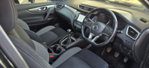 2017 Nissan Qashqai 1.5 Dci N-Connecta in Black — image 5