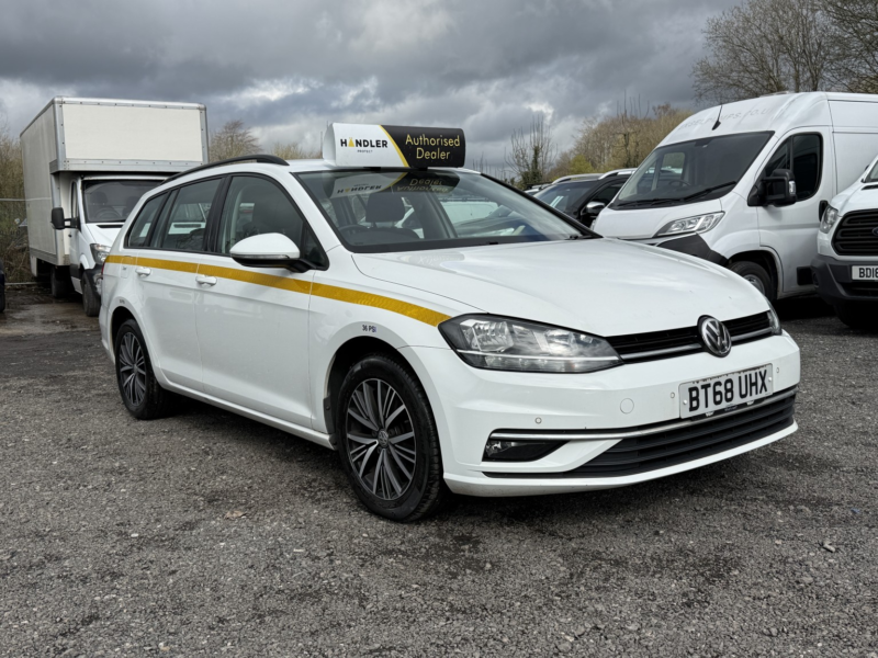 2018 Volkswagen Golf 1.6 Tdi Se in White — image 1