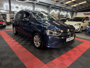 2015 Volkswagen Golf Sv