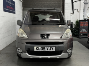 2009 Peugeot Partner Tepee 1.6 Hdi Tepee Zenith in Grey — image 4
