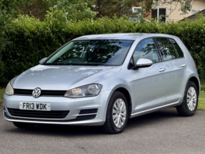 2013 Volkswagen Golf 1.2 Tsi Bluemotion Tech S in Silver — image 3