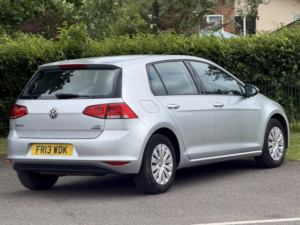2013 Volkswagen Golf 1.2 Tsi Bluemotion Tech S in Silver — image 4
