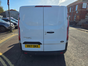 2017 Ford Transit Custom 2.0 Tdci 270 L1 H1 6dr in White — image 6
