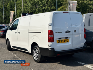 2023 Vauxhall Vivaro 1.5 Vivaro Prime 1.5td 100 M6 S/s L2h1 2900 Panel Van in White — image 4