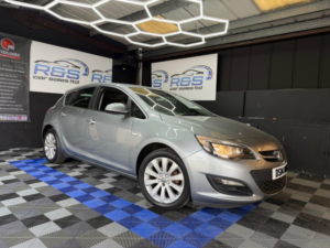 2014 Vauxhall Astra
