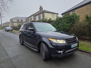 2015 Land Rover Range Rover Sport 3.0 Sd V6 Hse Dynamic Auto 4WD Euro 6 (s/s) 5dr in Black — image 2