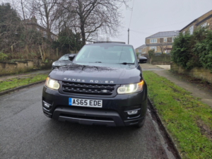 2015 Land Rover Range Rover Sport 3.0 Sd V6 Hse Dynamic Auto 4WD Euro 6 (s/s) 5dr in Black — image 5