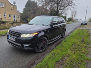 2015 Land Rover Range Rover Sport 3.0 Sd V6 Hse Dynamic Auto 4WD Euro 6 (s/s) 5dr in Black — image 6