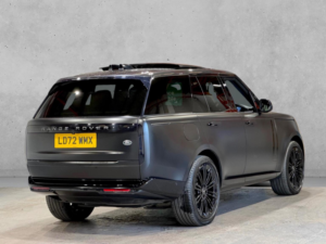 2022 Land Rover Range Rover 3.0 D350 Mhev Hse Auto 4WD Euro 6 (s/s) 5dr in Black — image 5