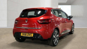 2016 Renault Clio 1.5 Dci Dynamique S Nav Auto Euro 6 5dr in Red — image 4