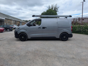 2022 Citroen Dispatch 1.5 Bluehdi 1000 Enterprise Pro M Fwd 2 Euro 6 (s/s) 6dr in Grey — image 6