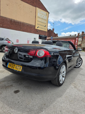 2010 Volkswagen Eos 2.0 Tdi Cr Individual Cabriolet DSG Euro 5 2dr in Black — image 3
