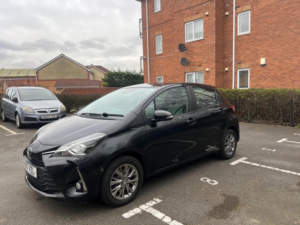 2017 Toyota Yaris 1.5 Vvt-I Icon Euro 6 5dr in Black — image 3