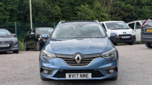 2017 Renault Megane 1.5 Signature Nav Dci 110 Auto in Blue — image 4