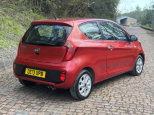 2013 Kia Picanto 1.0 City in Red — image 5