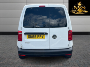 2016 Volkswagen Caddy 2.0 Tdi C20 Bluemotion Tech Startline in White — image 6