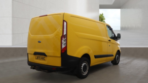 2021 Ford Transit Custom 2.0 Transit Custom Leader Van 340 L1 2.0l Ecoblue 130ps Fwd 6 Speed Manual in Yellow — image 5