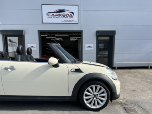 2013 MINI Convertible 1.6 Cooper D Convertible in White — image 5
