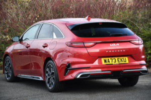 2023 Kia Proceed 1.5 T-Gdi Gt-Line Shooting Brake 5dr Petrol Manual Euro 6 (s/s) (158 Bhp) in Red — image 4